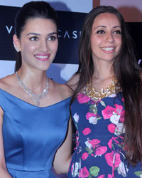 Kriti Sanon Launches Velvetcase Website