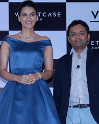 Kapil Hetamsaria, Co-Founder and CEO, Velvetcase, Bollywood actor Kriti Sanon and Runit Shah, COO, Velvetcase