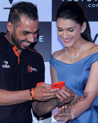 nup Kumar, U Mumba team Kabaddi player and Kriti Sanon