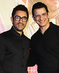 Aamir Khan and Sharman Joshi