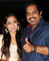 Monali Thakur and Shankar MAhadevan