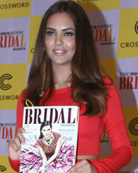 Esha Gupta unveils 5th edition of Hindu Bridal Mantra