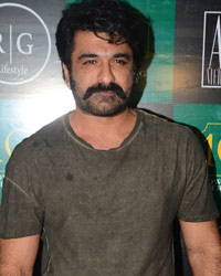 Eijaz Khan