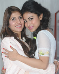 Mouni Roy and Ruby Tandon