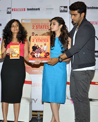 Chetan Bhagat, Alia Bhatt and Arjun Kapoor