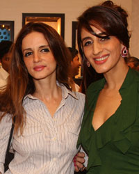 Zarine Khan, Suzanne and Farah Ali Khan