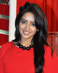 Asha Negi