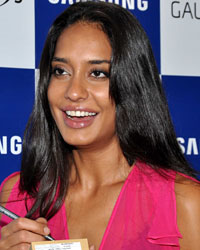 Lisa Haydon