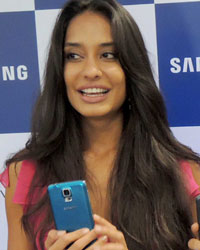 Lisa Haydon