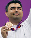 India's Gagan Narang poses with his bronze medal during the 10m air rifle men's victory ceremony at the Royal Artillery Barracks during the London 2012 Olympic Games