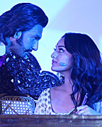 Ranveer Singh and Sonakshi Sinha