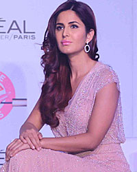 Sonam Kapoor, Manashi Guha. General Manager, L'Oreal Paris India and Katrina Kaif