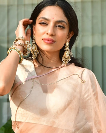 Sobhita Dhulipala