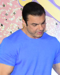 Arpita Khan, Sohail Khan and Aahil