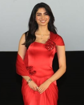 Khushi Kapoor