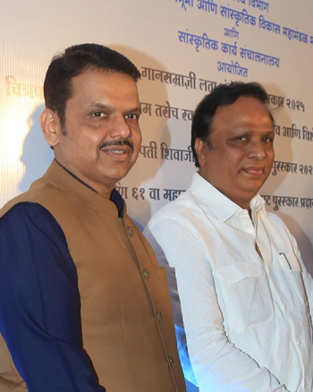 CM Devendra Fadnavis adn Ashish Shelar