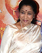 Asha Bhosle with Sachin Tendulkar