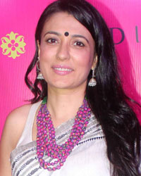 Mandira Launches her new Sari Store