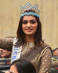 Manushi Chillar