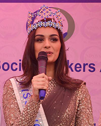 Manushi Chillar