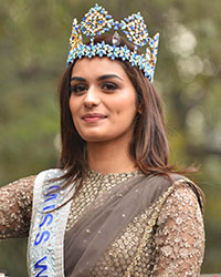 Manushi Chillar