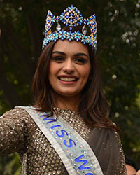 Manushi Chillar