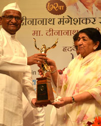 Anna Hazare and Lata Mangeshkar