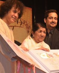 Zakir Hussain, Lata Mangeshkar and Baijnath Mangeshkar