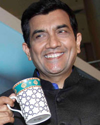 Sanjeev Kapoor with his wife Alyona Kapoor