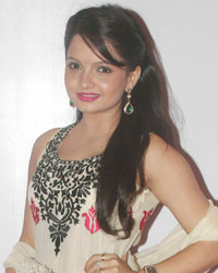 Giaa Manek