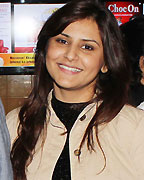 Meri Shaadi Karao Premiere