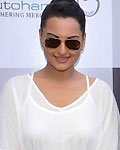 Sonakshi Sinha at Metro Motors Auto Hangar Race