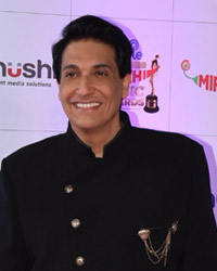 Shiamak Davar