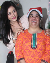 Mishti Celebrates her Birthday With Special Kids