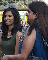 Karan Johar shoots for Mission Sapne at Gateway of India