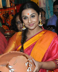 Vidya Balan at MP Tourism and Handicrafts Exhibition