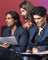 Arjun Rampal, Manish Malhotra, Rocky S, Elli Avram and Arjan Bajwa