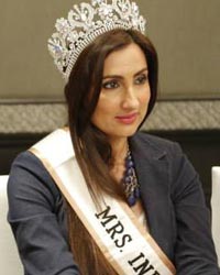 Mrs India Beauty Queen 2014 Auditions