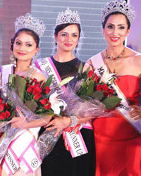 Mrs India Beauty Queen 2014