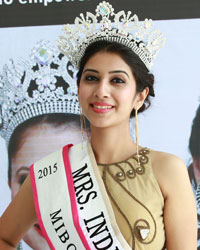 Winner, Elakshi Morey Gupta (Mrs India Globe 2015 and Mrs India Beauty Queen 2015) from Pune