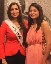 Mrs India Beauty Queen Press Meet