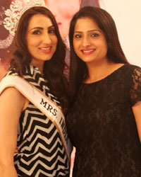 Mrs India Beauty Queen Press Meet