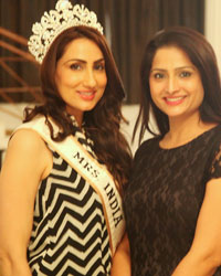 Mrs India Beauty Queen Press Meet