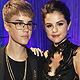 Singers Justin Bieber and Selena Gomez arrive at the 2011 MTV Video Music Awards in Los Angeles