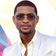 Usher arrives for the MTV Video Music Awards in Miami.