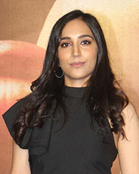 Zoya Hussain