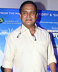 Mahesh MAnjrekar