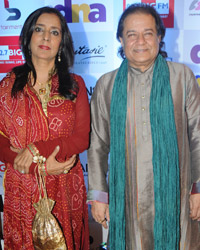 Anup Jalota and Medha Jalota