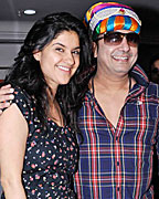 RJ Archana and Sukhwinder Singh