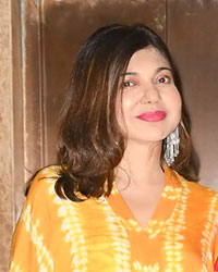 Alka Yagnik and Syesha Kapoor